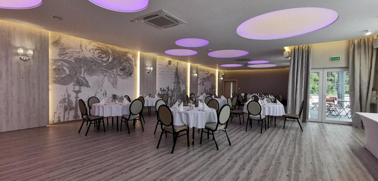 Hotel Sevilla Gold Leczeszyce Luaran gambar