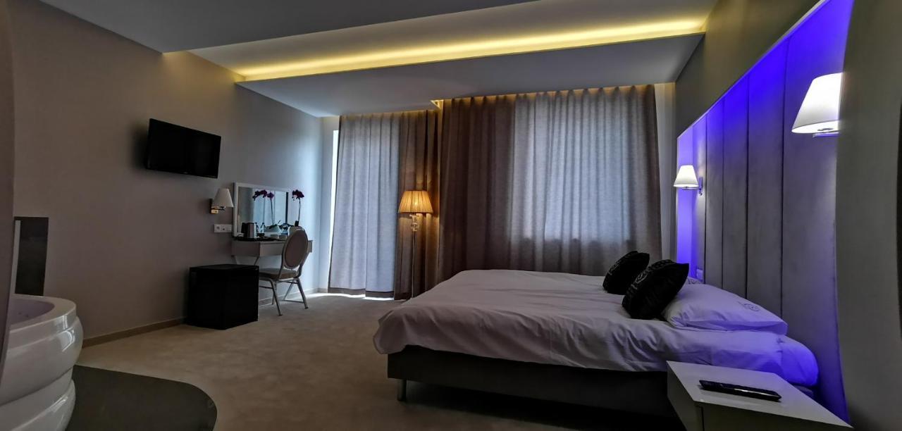 Hotel Sevilla Gold Leczeszyce Luaran gambar