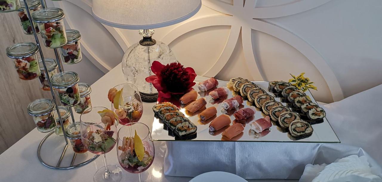 Hotel Sevilla Gold Leczeszyce Luaran gambar
